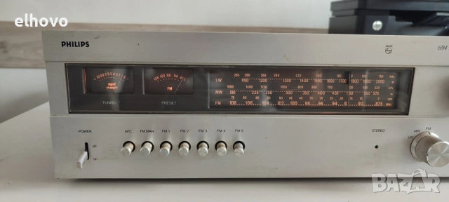 Стерео тунер Philips FT 694, снимка 2 - Ресийвъри, усилватели, смесителни пултове - 54940794