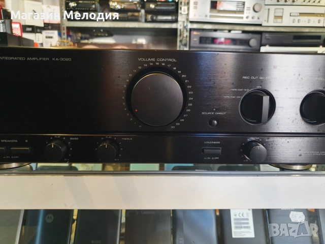 Усилвател Kenwood KA-3020 Black В отлично техническо и визуално състояние., снимка 4 - Ресийвъри, усилватели, смесителни пултове - 54914252