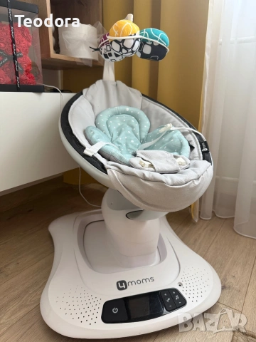 Бебешка електрическа люлка 4moms MamaRoo 4.0