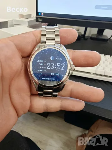 Michael Kors Acess Bradshaw, снимка 2 - Смарт часовници - 55305192