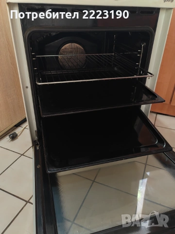Готварска печка Gorenje (50 см) – Керамичен плот , снимка 5 - Печки, фурни - 54782149