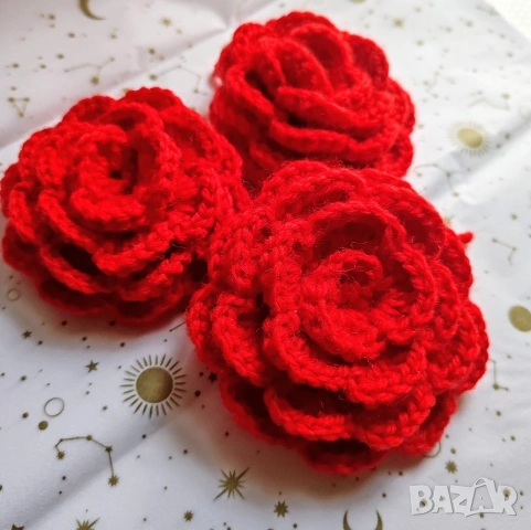 Ръчно плетени цветя, саксии и подаръчни кутии, снимка 12 - Декорация за дома - 54053635