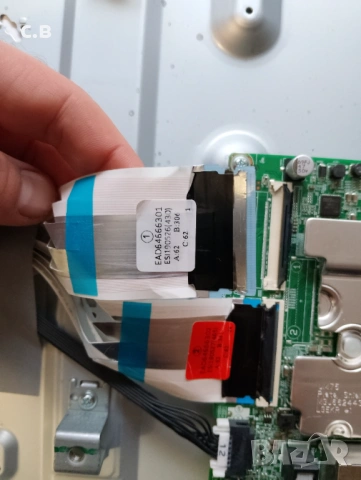 Телевизор LG 43UM7100PLB, снимка 2 - Телевизори - 54396690
