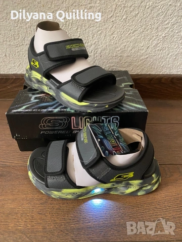 Нови светещи Skechers сандали за момче , снимка 2 - Детски сандали и чехли - 55031171