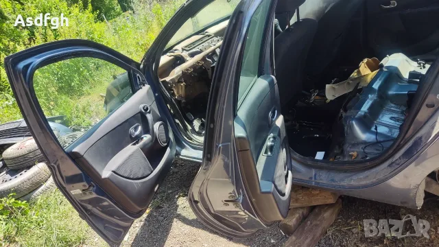 Renault clio 3 на части, снимка 14 - Автомобили и джипове - 55389453