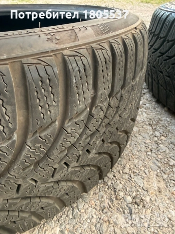 Зимни 215/40/17 kumho wintercraft, снимка 6 - Гуми и джанти - 54986078
