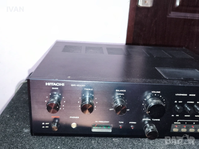 Продавам усилвател Hitachi-sr-6100, снимка 3 - Ресийвъри, усилватели, смесителни пултове - 54239247