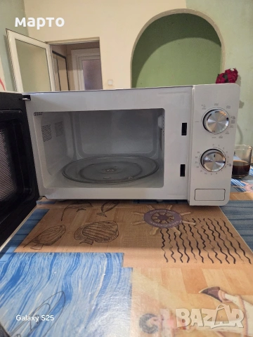 микровълнова фурна с грил gorenje, снимка 2 - Микровълнови - 54237681