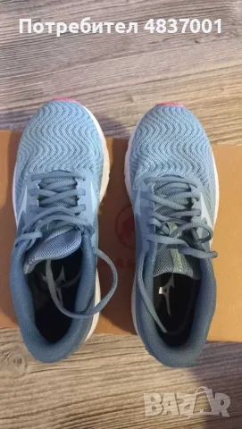 Маратонки Mizuno, снимка 2 - Маратонки - 55655736