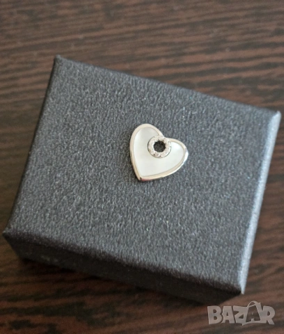 Сребърни медальони, снимка 3 - Колиета, медальони, синджири - 43617988