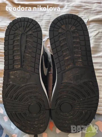 Оригинални маратонки Air Jordan , снимка 6 - Маратонки - 55606140