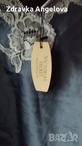 Сатенена нощница Victoria 'S Secret. Оригинална с етикет.