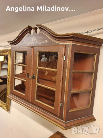 Витрина за стена, снимка 3 - Секции и витрини - 54861090