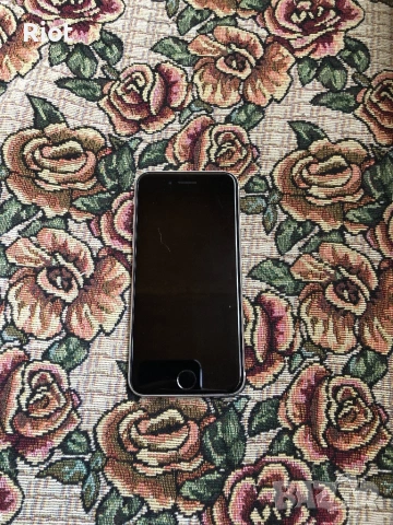 Продавам iPhone SE 2 2020г , снимка 2 - Apple iPhone - 54618193