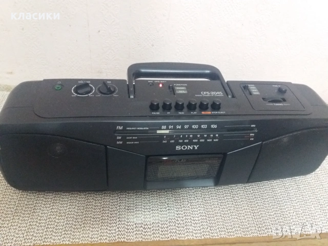 Радиокасетофон SONY CFS 204., снимка 3 - Радиокасетофони, транзистори - 55265001