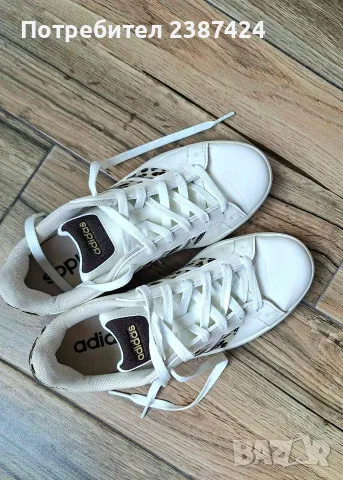 Дамски обувки Adidas, снимка 5 - Маратонки - 55675774