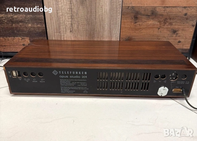 💥Винтидж аудио транзисторен ресийвър TELEFUNKEN OPUS STUDIO 201 - 1970 г. 💥, снимка 7 - Ресийвъри, усилватели, смесителни пултове - 49691282