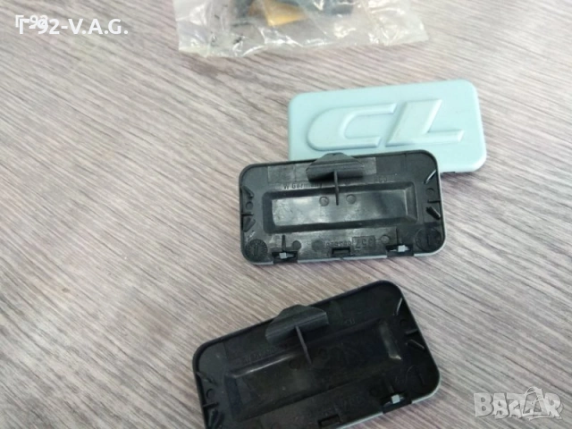 357853688**NEU**VAG**VW Passat CL емблема за калник ** 