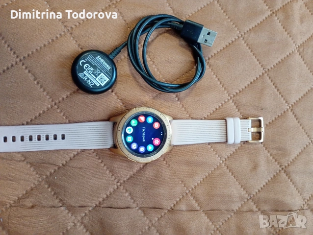 Samsung Galaxy Watch SM-R810 Gold, снимка 5 - Смарт часовници - 54652064