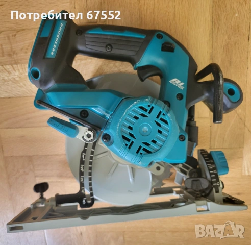 Безчетков циркуляр Makita DHS680. Сямо тяло. Цена: 110€ (крайна), снимка 2 - Триони и циркуляри - 54150241