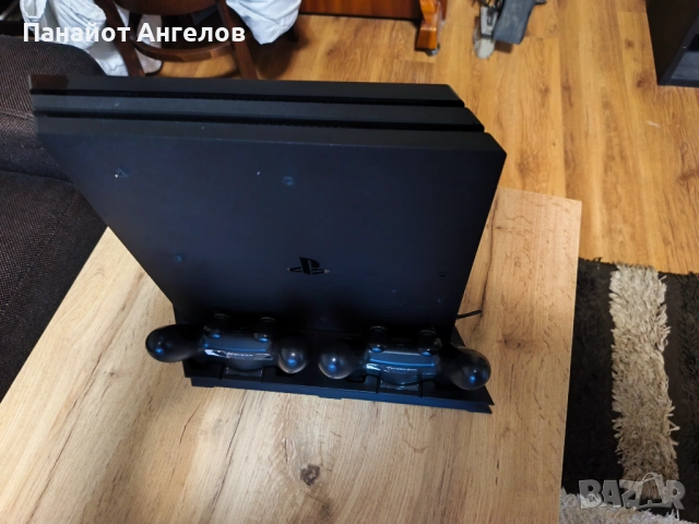 Playstation 4 pro, снимка 2 - PlayStation конзоли - 54767782