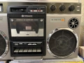 Касетофон HITACHI TRK-8155E Lamborghini Boombox Японска легенда Корекомска класика, снимка 5
