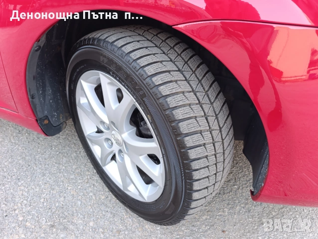Toyota Corolla Verso 2.2 D4D, снимка 5 - Автомобили и джипове - 54625013