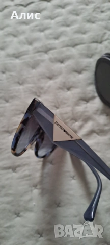 Слънчеви очила Emporio Armani, снимка 4 - Слънчеви и диоптрични очила - 54055434