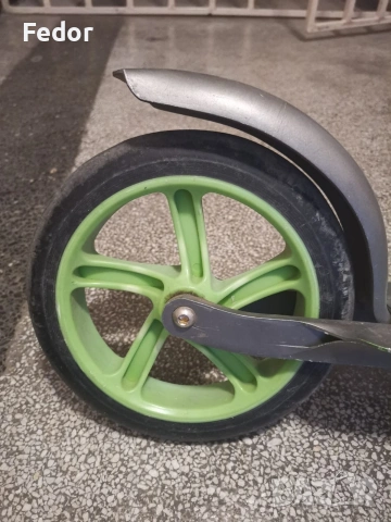 Градска тротинетка HUDORA BigWheel 205, снимка 3 - Скутери и тротинетки - 54713844