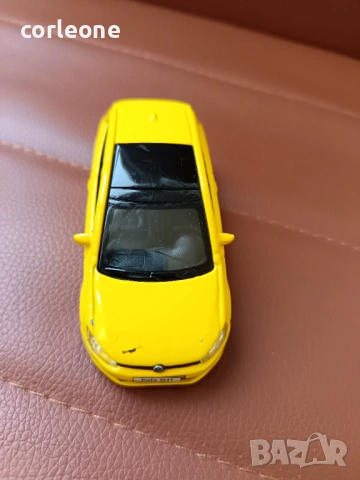 Volkswagen Polo GTI - мащаб 1:43 на bBurago моделът е в добро състояние, снимка 5 - Колекции - 50667066