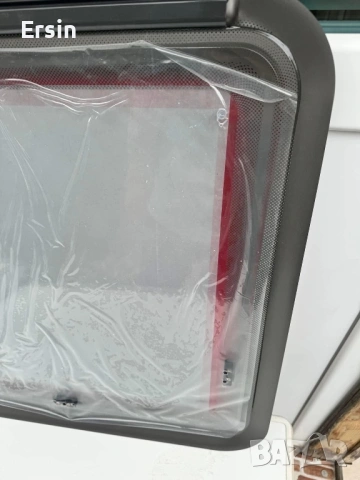 Чисто нов оригинален прозорец POLYPLASTIC HOLLAND Knaus&Tabbert (имам налични бройки) , снимка 10 - Къмпинг мебели - 54784292