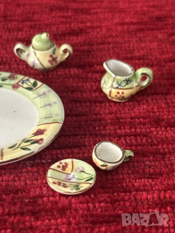 Миниатюрен порцеланов сервиз за чай за куклена къща (мащаб 1:12), снимка 3 - Колекции - 55625018