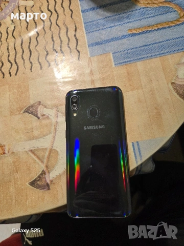 Samsung Galaxy A40, снимка 4 - Samsung - 54726070