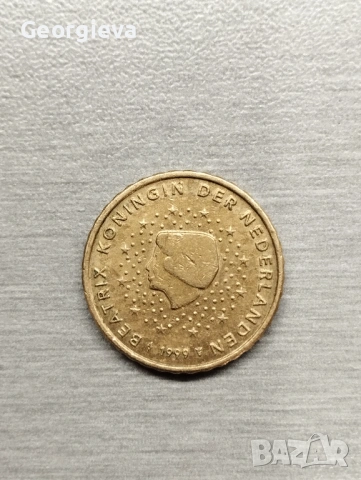 Продавам монета