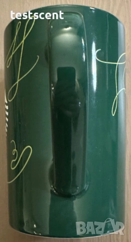 Колекционерска Starbucks 2020 Green Holiday Mug 11oz / 340ml Tall Coffee Cup Christmas рядка, снимка 5 - Чаши - 54825133