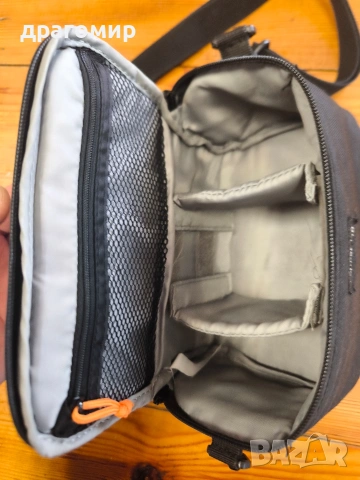 фотографска чантичка LOWEPRO , снимка 5 - Чанти, стативи, аксесоари - 54216797