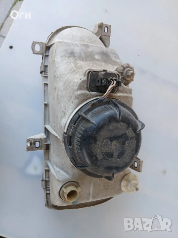 Оригинален десен фар Хела за Голф 3, снимка 2 - Части - 54171401