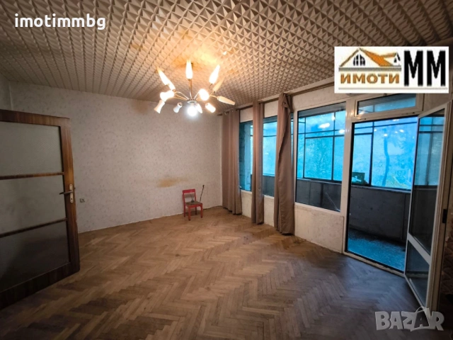 Тристаен Въстанически 