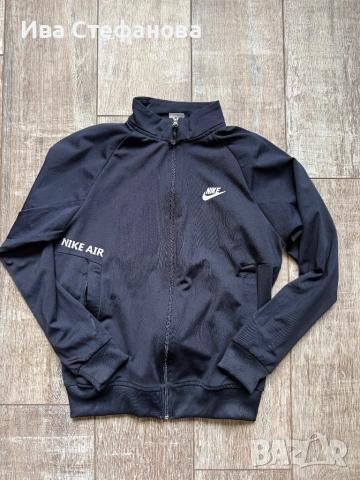 Ново 100% оригинал марково горнище яке Nike nike Найк 