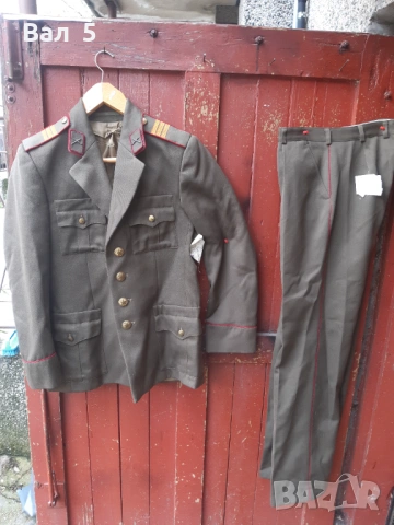 Военна соц униформа старшина БНА , НРБ. КАТО НОВА