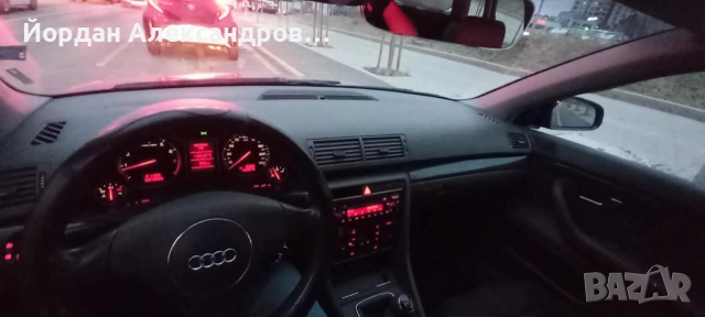 продавам ауди а4 2.0 -131кс бензин , снимка 2 - Автомобили и джипове - 55237108