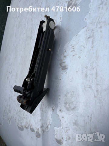 Оригинален крик за seat cordoba vario(1996-2002)г , снимка 2 - Аксесоари и консумативи - 54019112