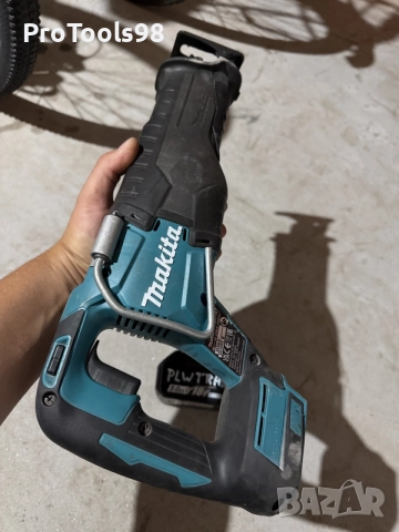 Makita DJR187 + 5Ah безчетков саблен трион, снимка 4 - Триони и циркуляри - 55361306