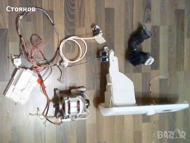 Продавам работещи резервни части за пералня Индезит BWSA 61251 W EE N, снимка 3 - Ремонти на перални - 51651802