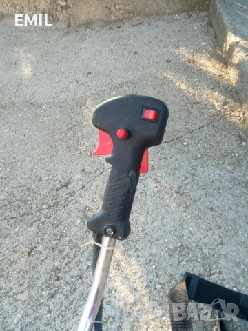 Бензинов Тример за трева касачка, снимка 9 - Градинска техника - 54147757