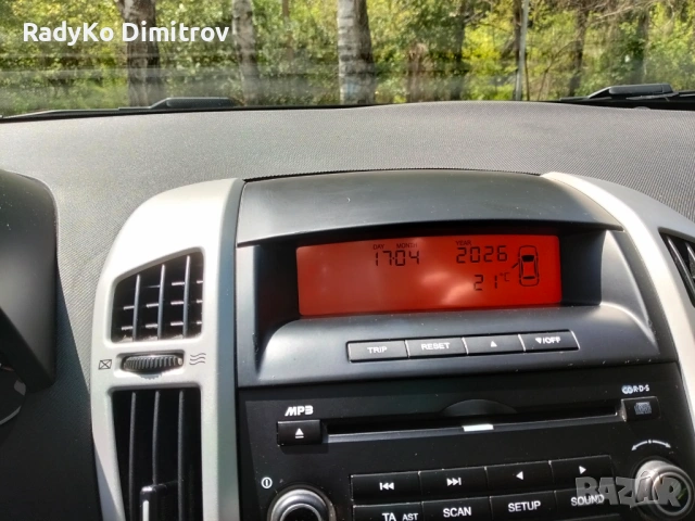 KIA CCED - Комби - 1.4 16V газ/бензин, снимка 13 - Автомобили и джипове - 54619029