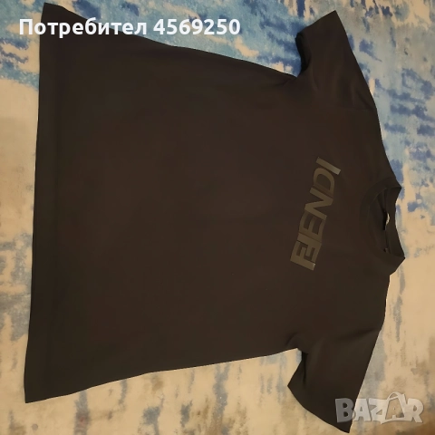 Оригинална тениска с къс ръкав Fendi размер S, черна, снимка 4 - Тениски - 54555443