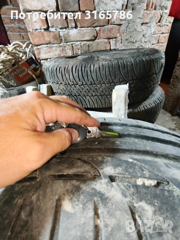 Bridgestone potenza 245 35 19, снимка 2 - Гуми и джанти - 54333557