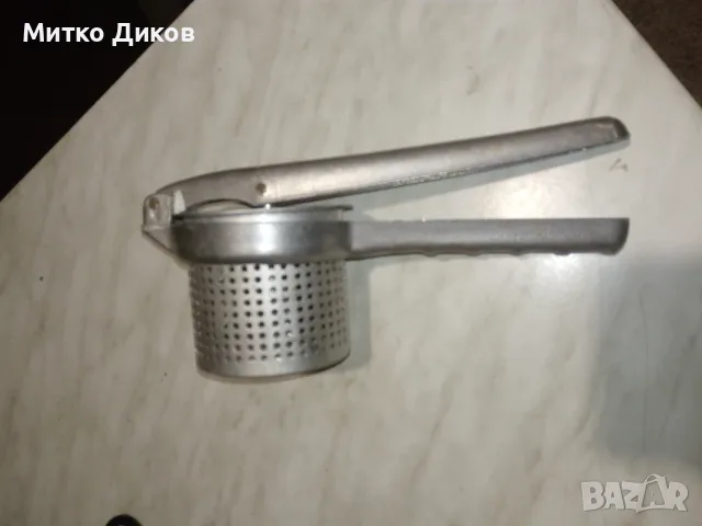 Преса за картофи и резачка за яйца