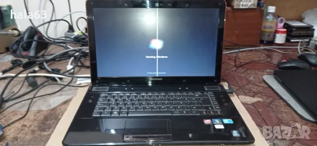 Lenovo Y560 работещ, продава се за части, снимка 2 - Лаптопи за работа - 55405581